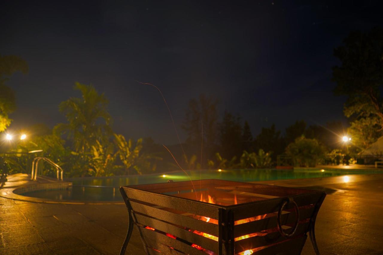 Amritara Ambatty Greens Resort Virajpet Exteriér fotografie