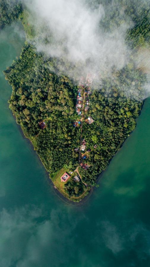 Amritara Ambatty Greens Resort Virajpet Exteriér fotografie