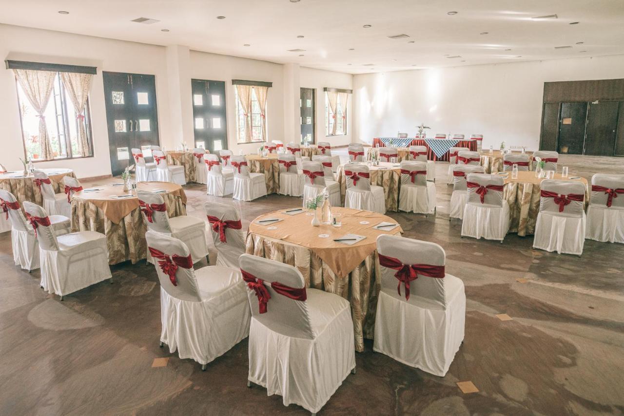 Amritara Ambatty Greens Resort Virajpet Exteriér fotografie